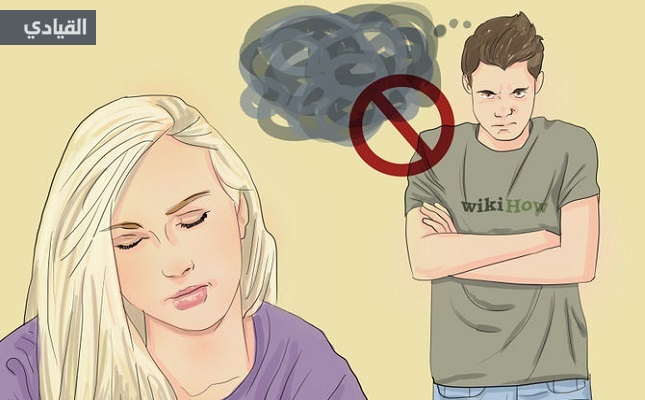 لماذا تتجاهلك المرأة المعجبة بك؟